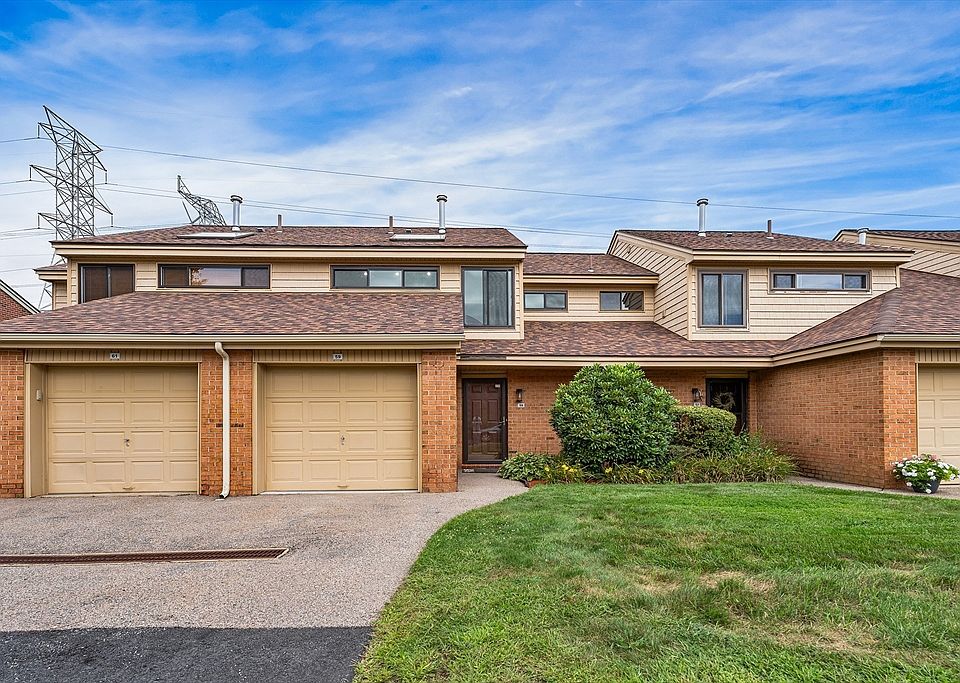 1st image of 59 Cottonwood Dr #59