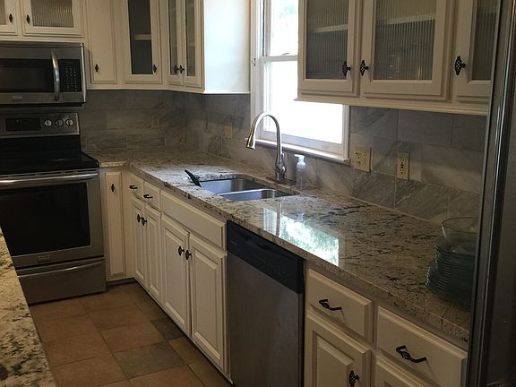 Stainless Appliances 