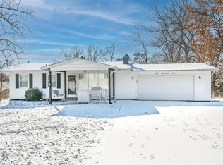 804 Streiff Ln, Ballwin, MO 63011