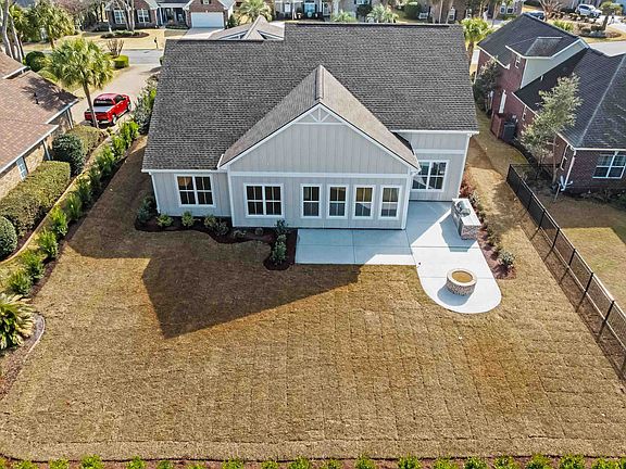 4th image of 5108 Alwoodley Ln.