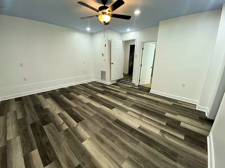 352 Paulette Dr — Photo 14