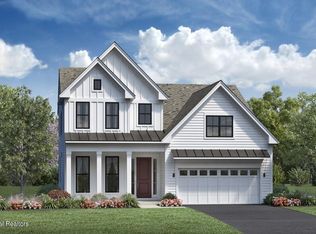 150 Grandview Cir, Farmingdale, NJ 07727