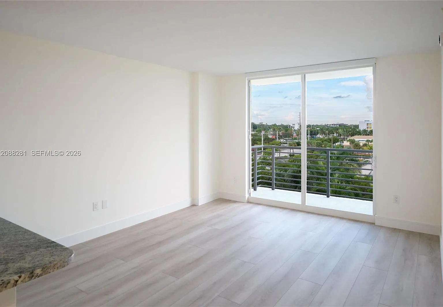 Venture At Aventura West — Photo 2