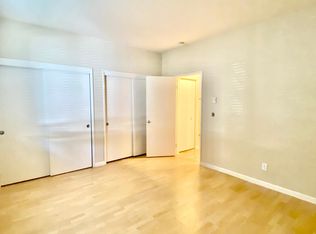 127 Marina Lakes Dr, Richmond, CA 94804