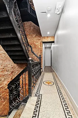 Rented by REAL New York | media 8