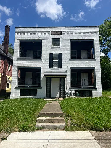 630 Willis Ave #3 Photo 1