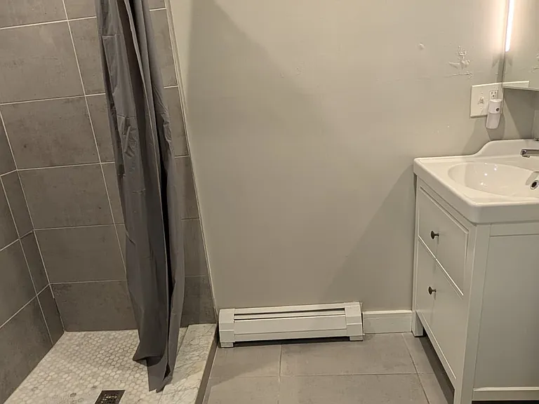 1677 State St #1 — Photo 13