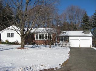 88 Donnelly Dr, Ridgefield, CT 06877