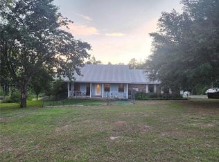 27505 Pleasant Hill Rd, Mount Hermon, LA 70450