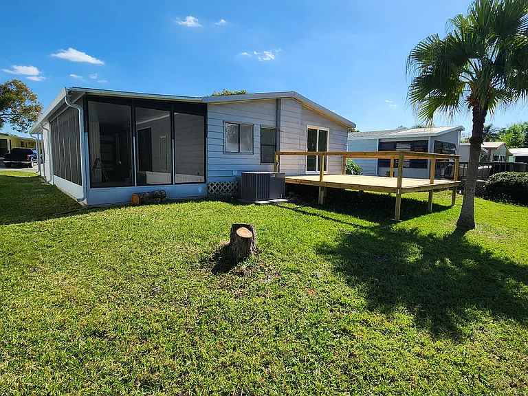 2029 Warwick Hills Dr — Photo 31