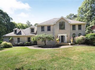 299 High Ridge Rd, Southbury, CT 06488