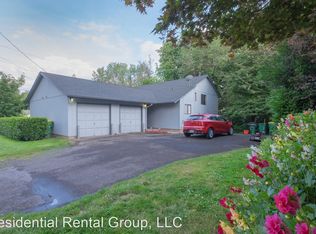 9547 SW Hall Blvd, Portland, OR 97223