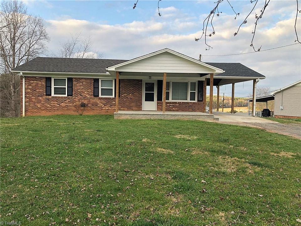 1st image of 207 Sherry Dr