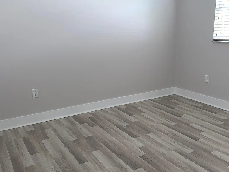 11460 NW 39th Pl — Photo 14