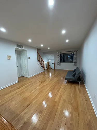 279 Kell Ave Photo 1