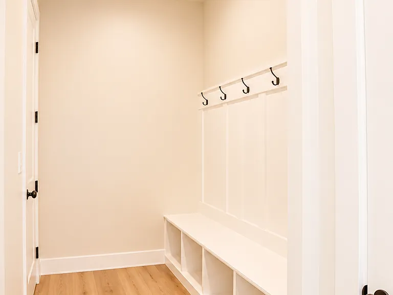 5608 S Rosalia Way — Photo 31