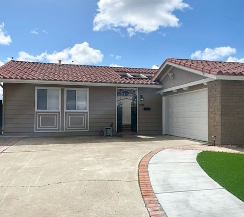 1st image of 9463 Podell Ave