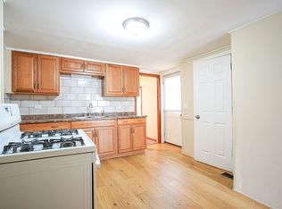 32 Joy St #1R, Ludlow, MA 01056