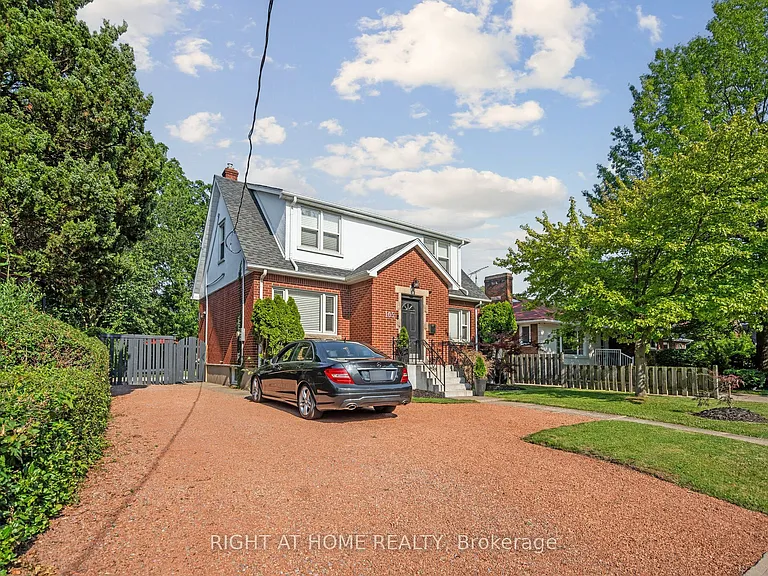 105 Glenridge Ave — Photo 1