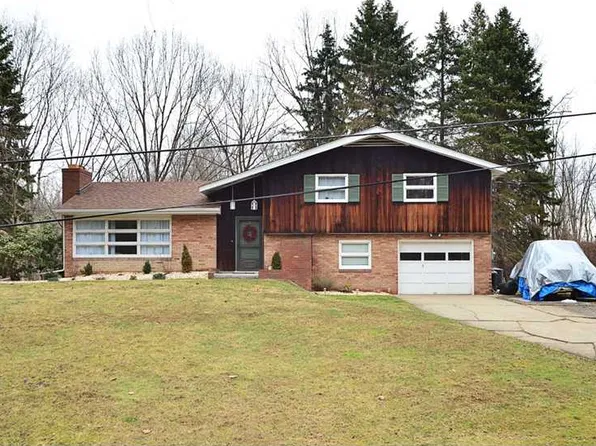 200 Evans City Rd, Freedom, PA 15042