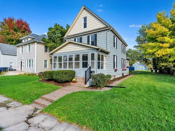 1321 39th St, Rock Island, IL 61201