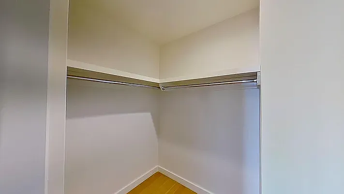 515 E 86th St #1905 — Photo 15