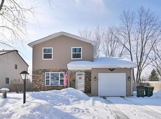 806 Russell Ave, Winthrop Harbor, IL