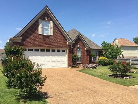 3rd image of 8314 Garden Willow Dr