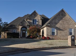 1810 Henson Ct, Shawnee, OK 74804