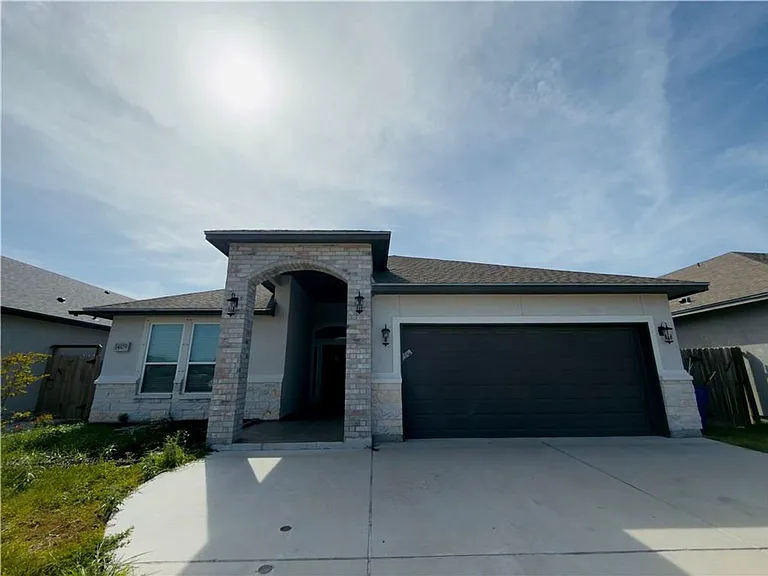 4109 Jack Shuff Dr — Photo 1