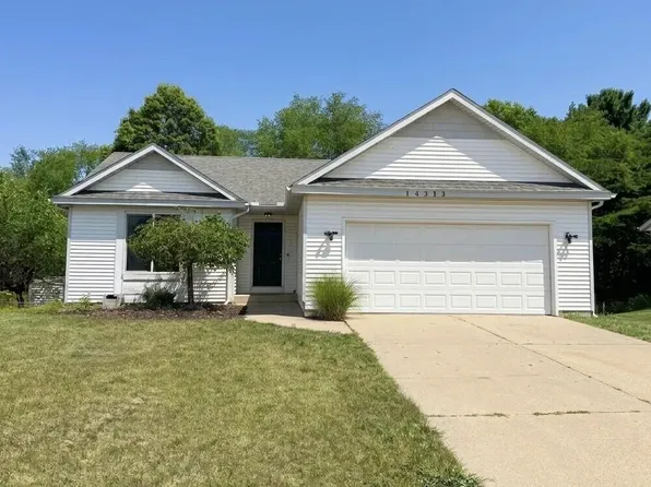 14313 Spruce Hollow Dr, Holland, MI 49424