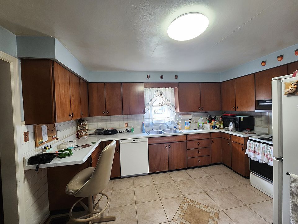 410 Pearl St, Fortville, IN 46040 Zillow