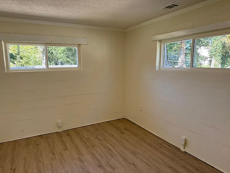 117 Blanton Ave — Photo 8