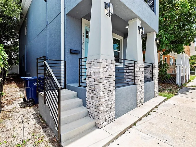 2106 E 17th Ave — Photo 7