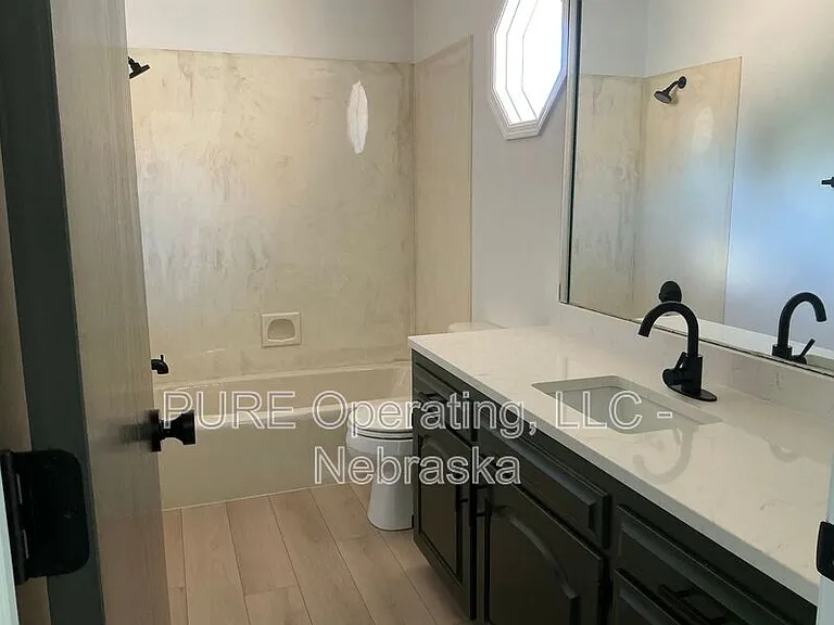 15527 Mason Cir — Photo 39