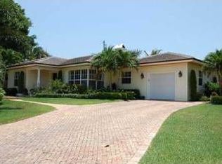 1202 Crestwood Dr, Delray Beach, FL 33483