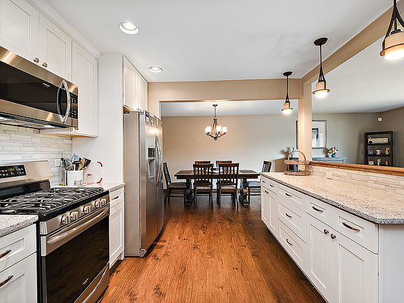 5th image of 10534 Texas Ct #192