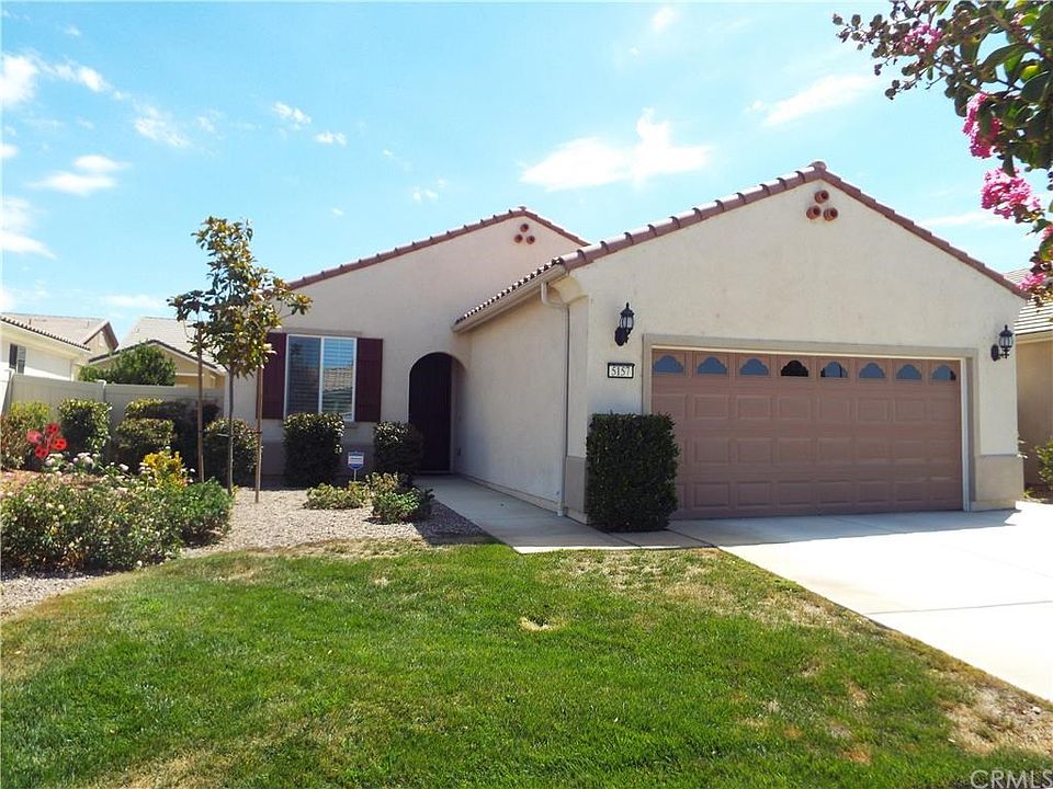 1st image of 5157 Paseo Famosa