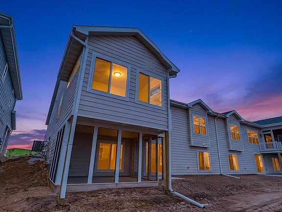 2nd image of 6485 Ridge View Way