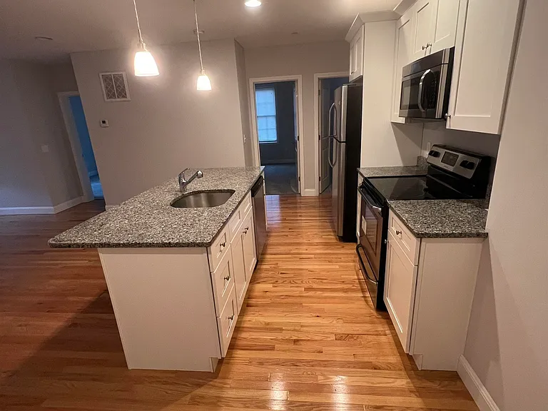 50 Sheffield Dr #206 — Photo 2