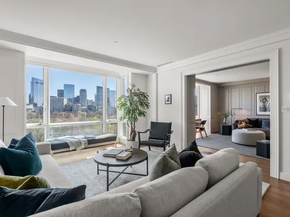 2 Commonwealth Ave APT 12B, Boston, MA 02116