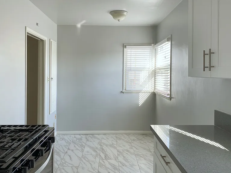 2427 W Main St #9 — Photo 8