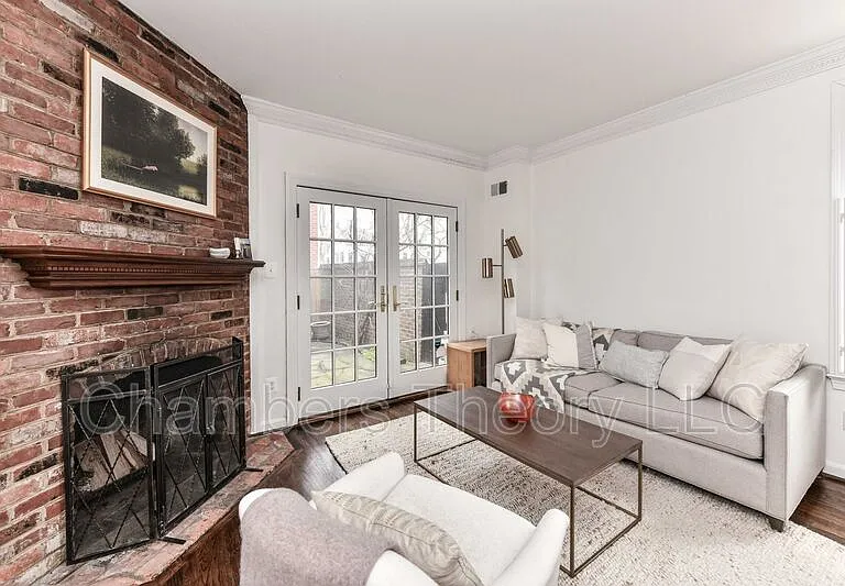 509 S Saint Asaph St — Photo 9