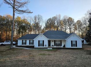 267 Jewell Ln, Florence, AL 35633