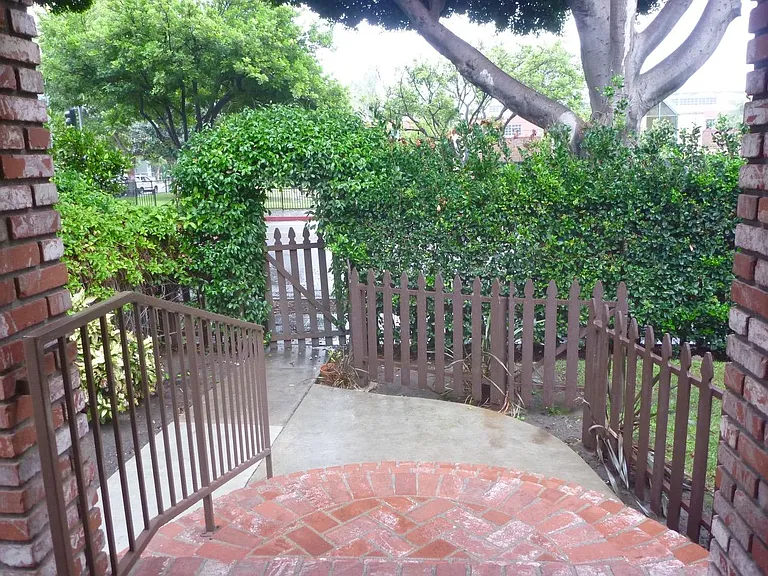 2811 Colorado Ave #1 — Photo 39