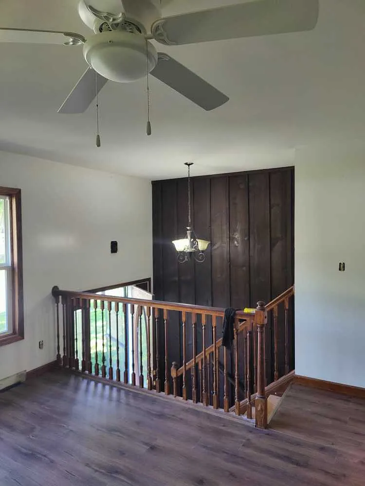 4 bed, 2800 sqft, $2,400 — Photo 2
