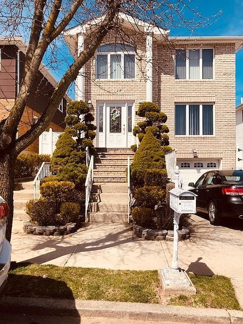 1st image of 19 Ionia Ave