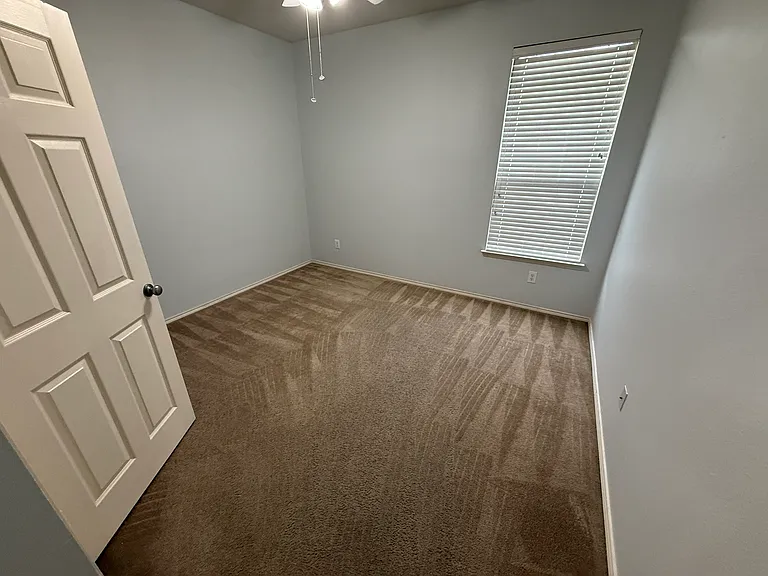2417 Forest Creek Dr — Photo 15