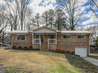 2015 Maple Dr NW, Kennesaw, GA