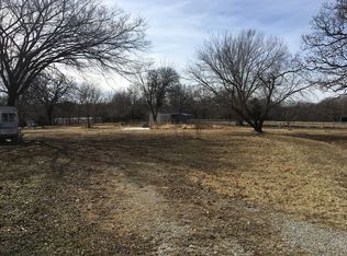 208 W Cruce St, El Dorado Springs, MO 64744